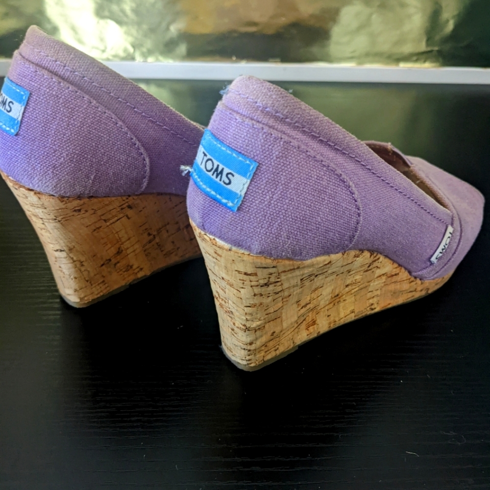 Tom's Light Purple Wedges